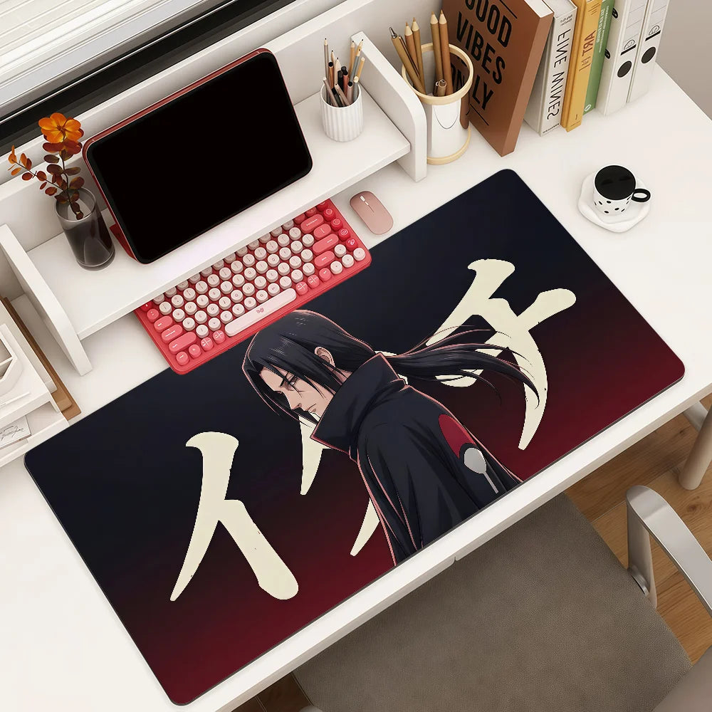 Tapis de Souris Naruto - Itachi Uchiha en Katakana