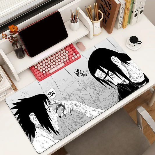 Tapis de Souris Naruto - La Chiquenaude d'Itachi à Sasuke